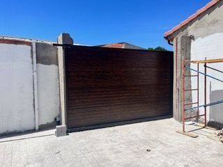 Puertas de Garaje Correderas en Valladolid | Puertas del Río