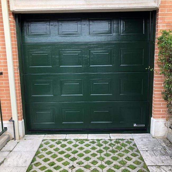 Puerta corredera de garaje en Valladolid